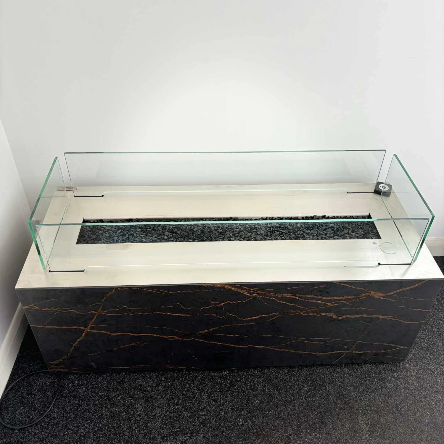 Planika Cabo Laurent - Freestanding remote controlled bioethanol fireplace