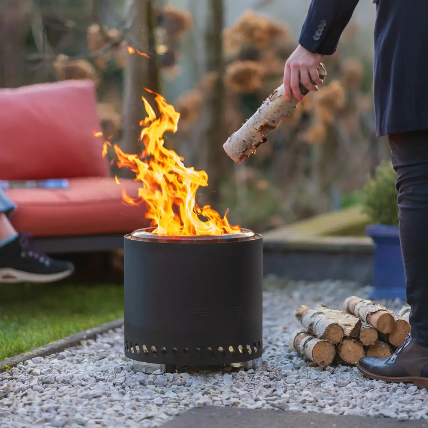 Brasero de pellets Volcano grande – Negro mate