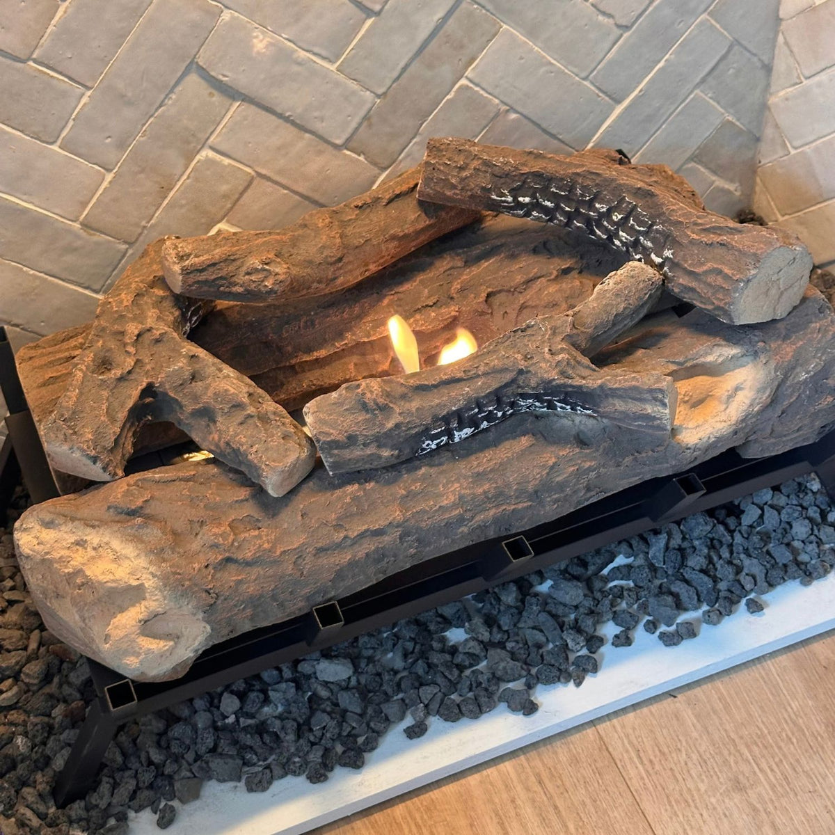 Grate L - Rejilla con quemador de 2,5 litros y madera cerámica