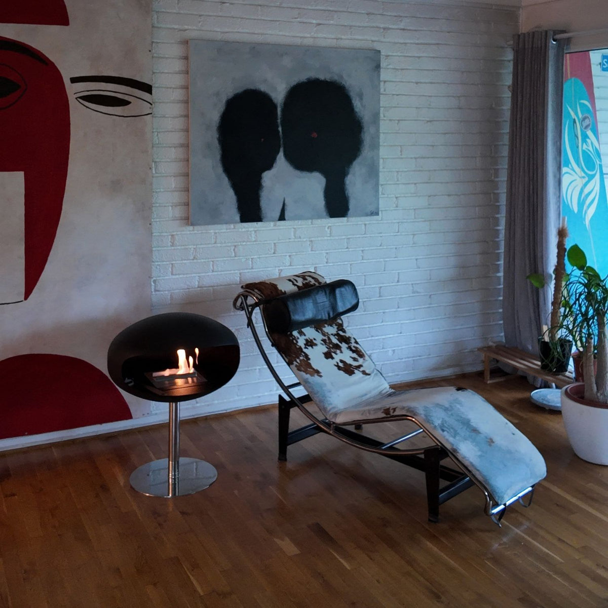 Cocoon Pedestal Negro