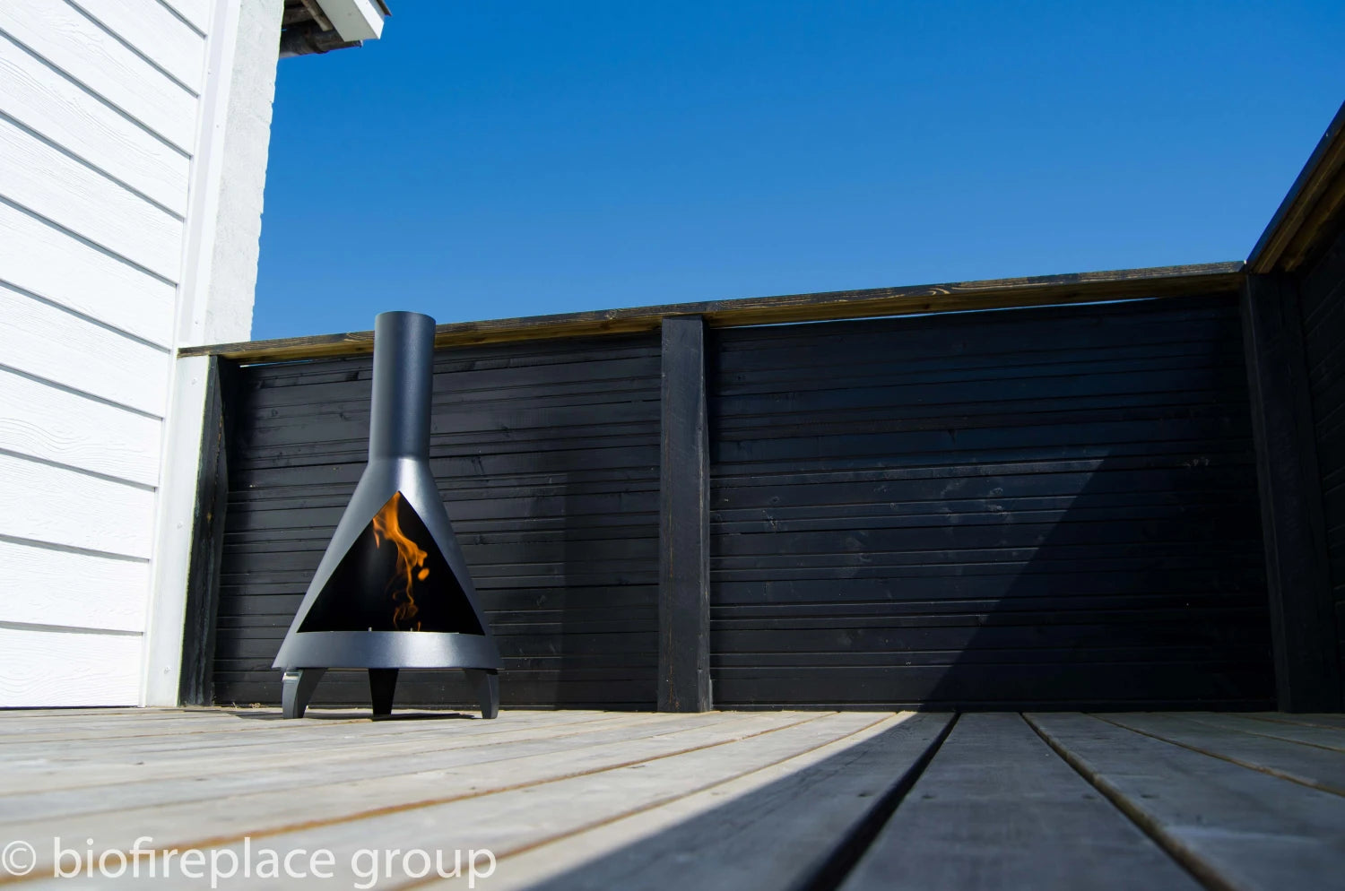 Salem - Chimenea de bioetanol estilo estufa de leña en acero