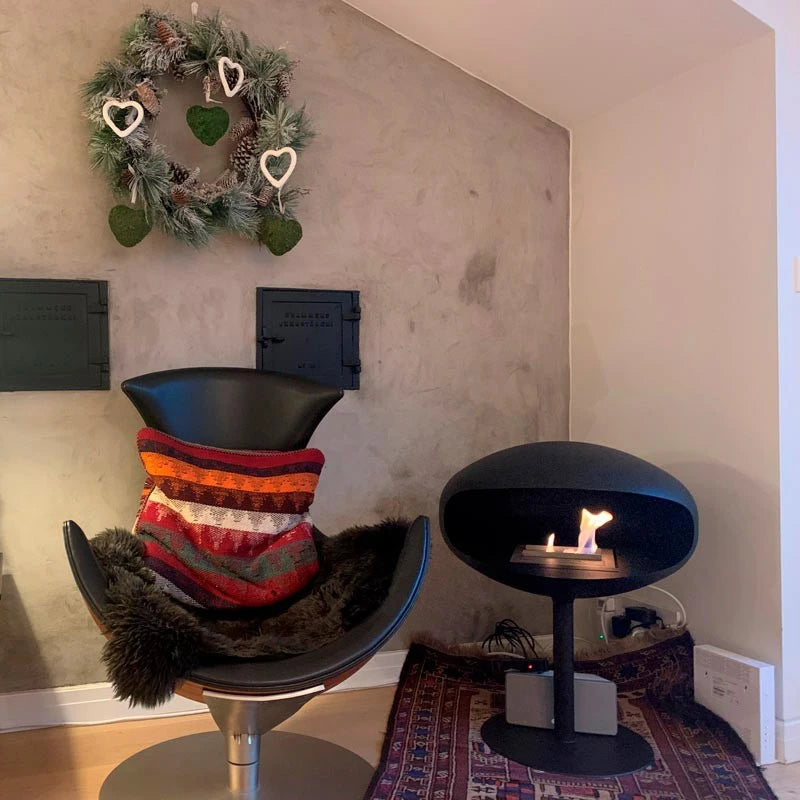 Cocoon Pedestal Negro