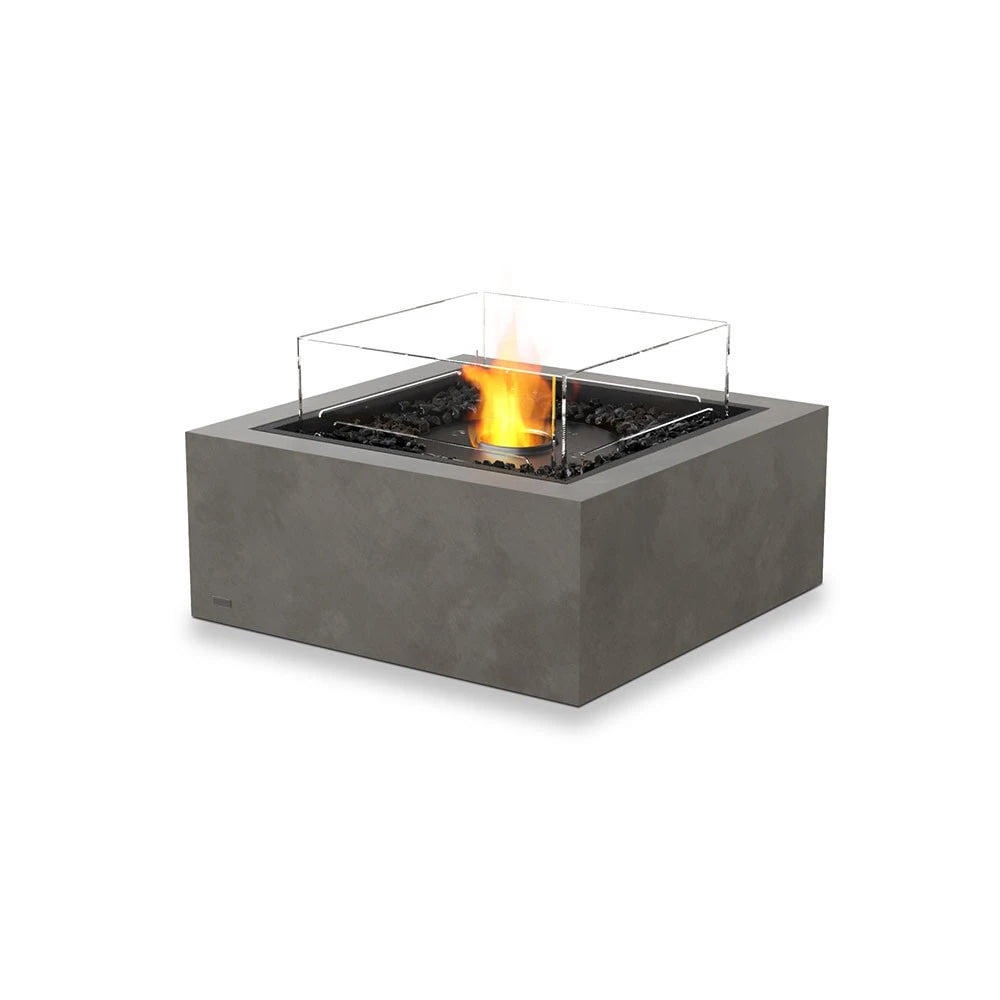 Base 30 bioethanol fire pit, sleek square outdoor style