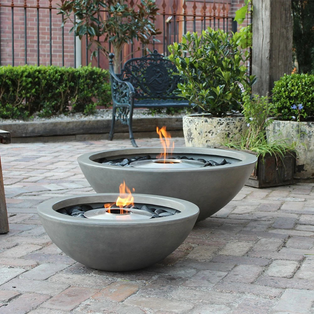 Mix 600 outdoor bioethanol fireplace, compact round form