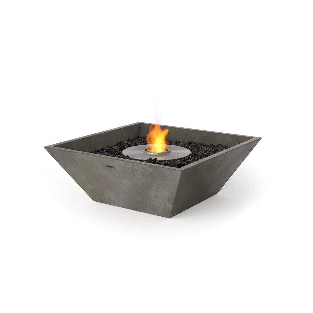 Nova 600 outdoor bioethanol fireplace, square compact design