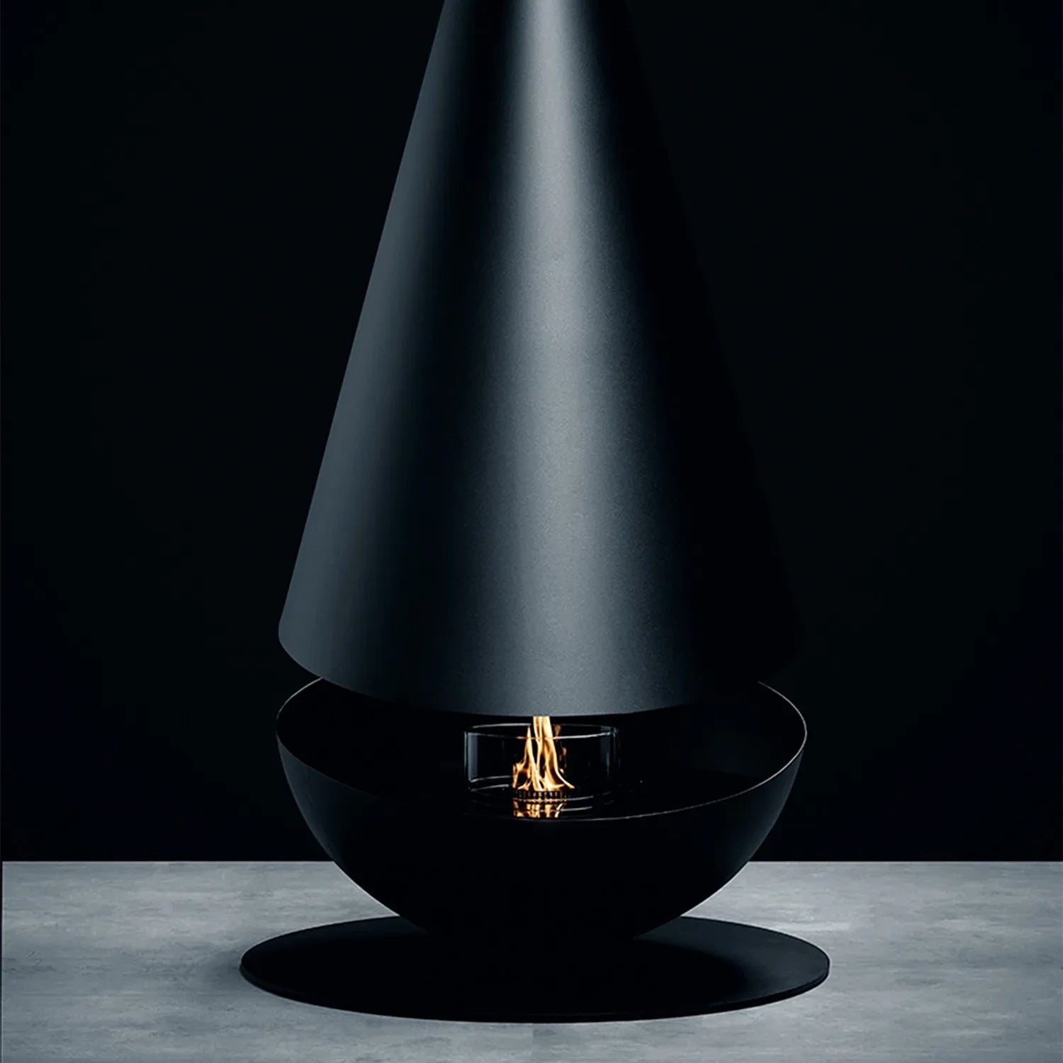 Thales - Black GlammFire