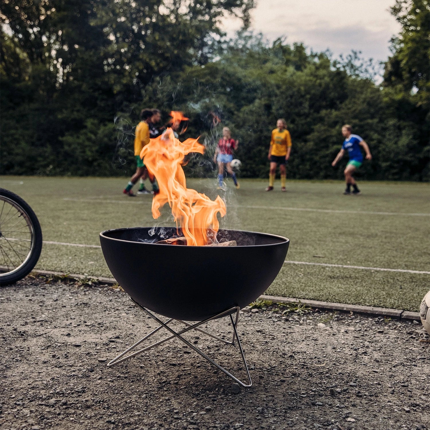 BOWL 57 Fire Bowl with Star Stand