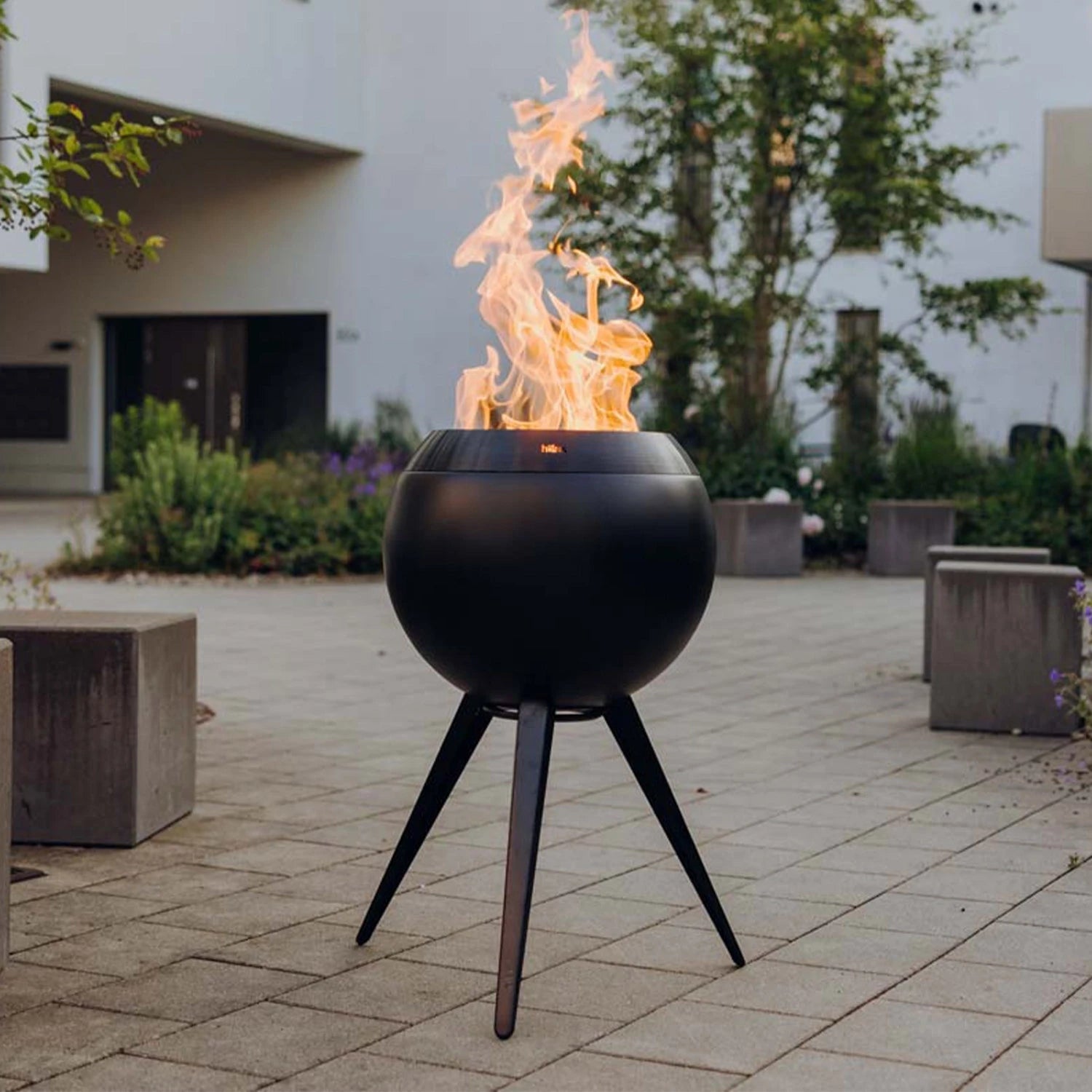 Höfats MOON 45 all black fire basket with tall stainless steel stand
