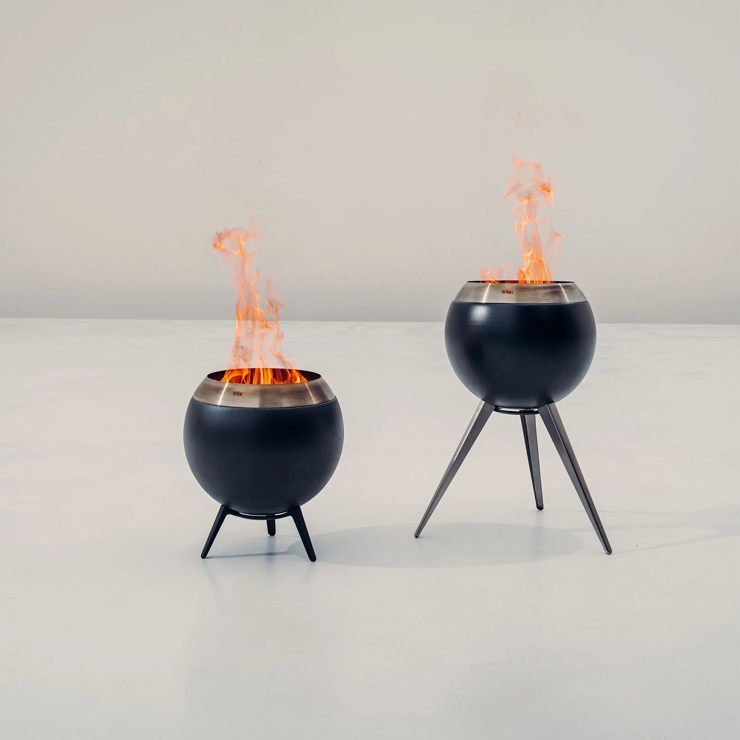Höfats Moon 45 Low Stand Firebowl