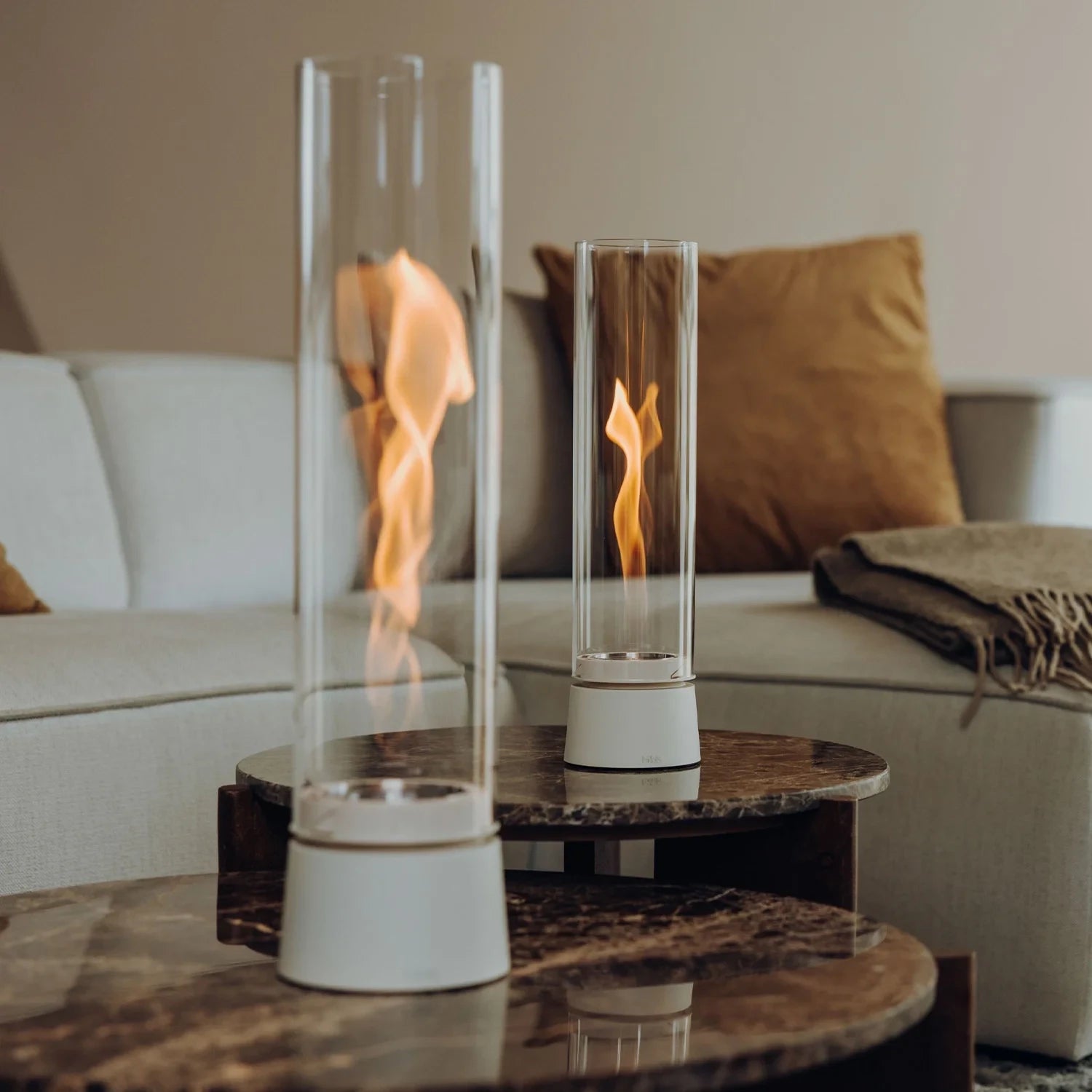 Höfats SPIN Air 900 Cream White Table Biofireplace with Tall Cylindrical Glass and rotating flames