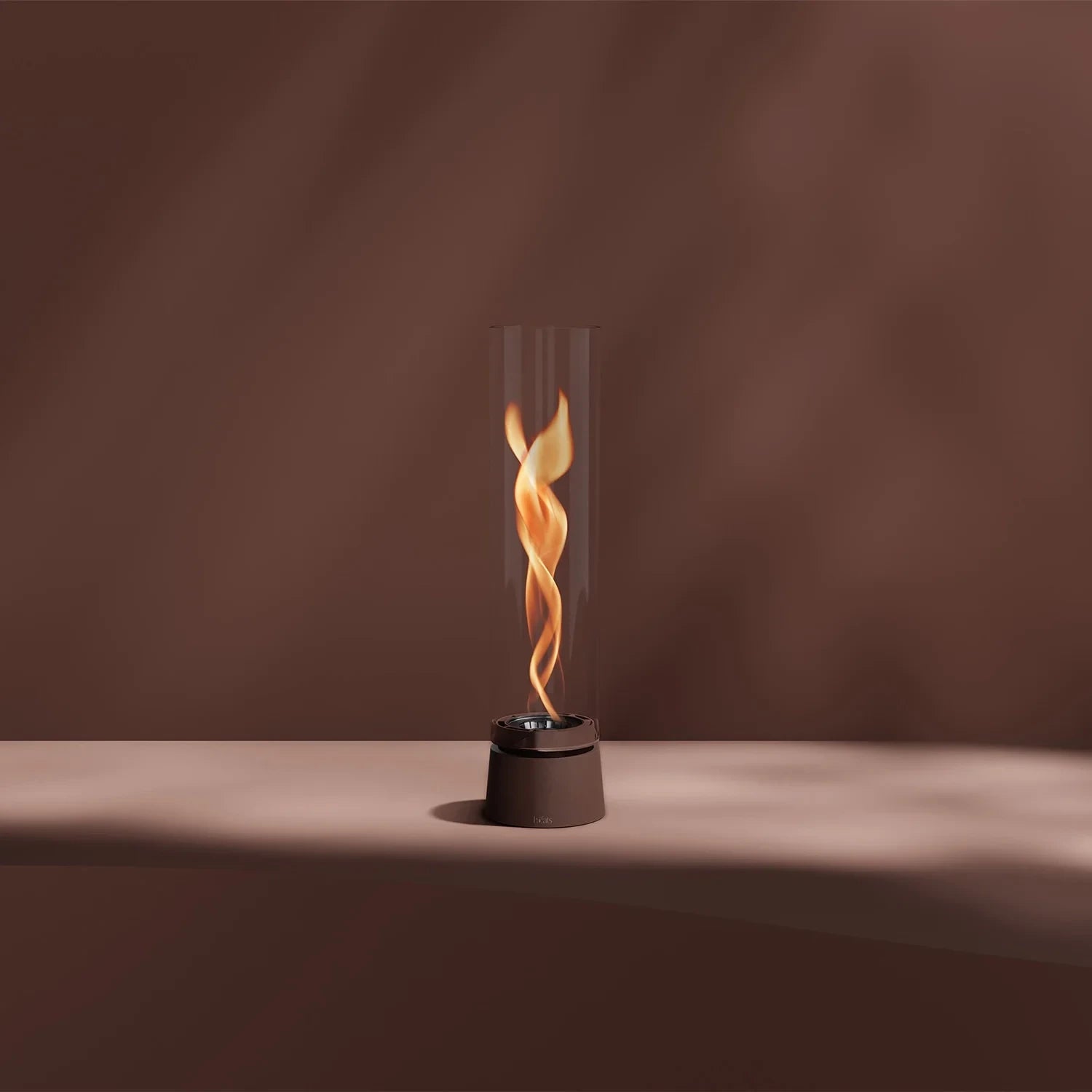 Höfats SPIN Air 900 Oxyde Red tabletop bioethanol fireplace with high cylindrical glass