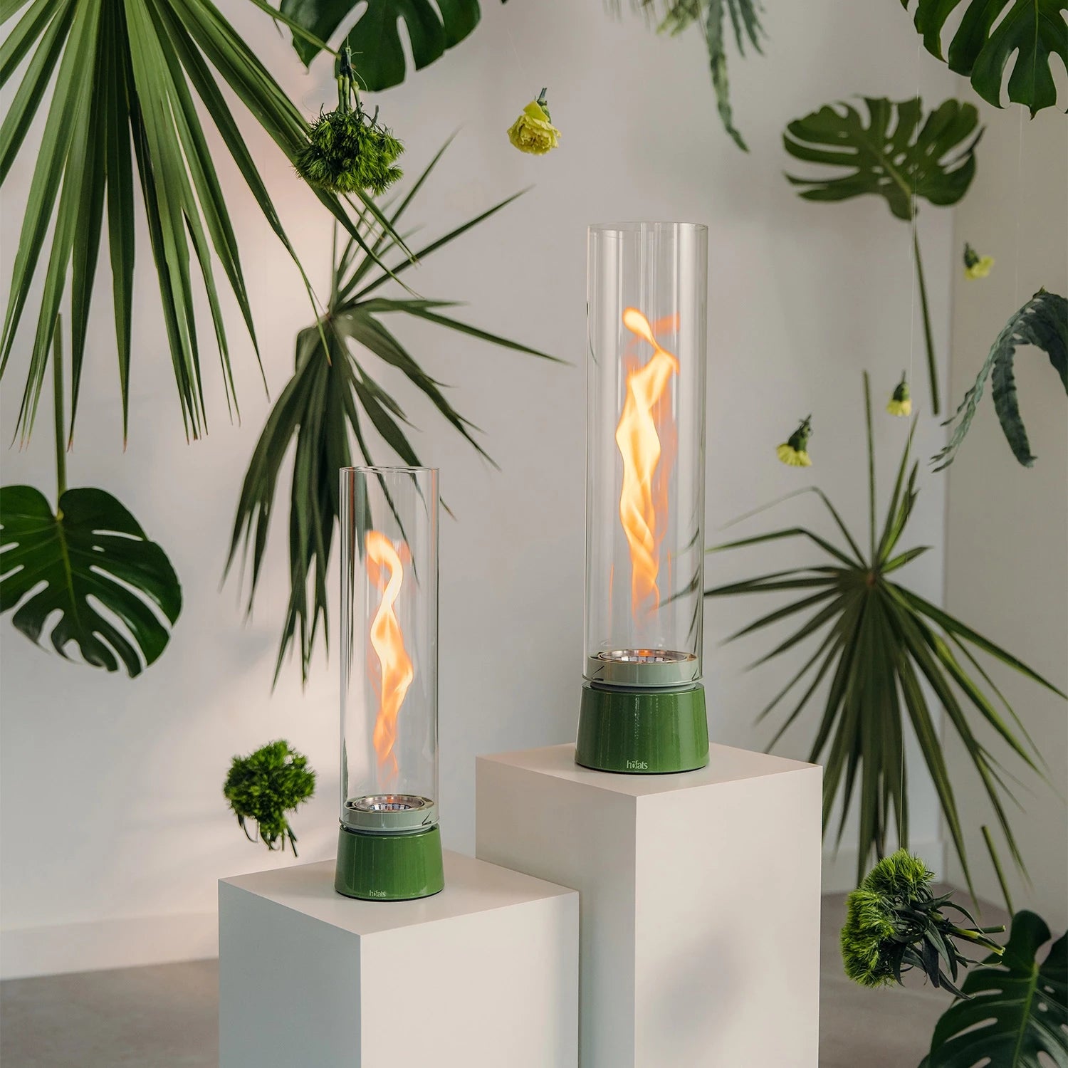 Höfats SPIN Air 1200 - Green table bio fireplace with high cylindrical glass