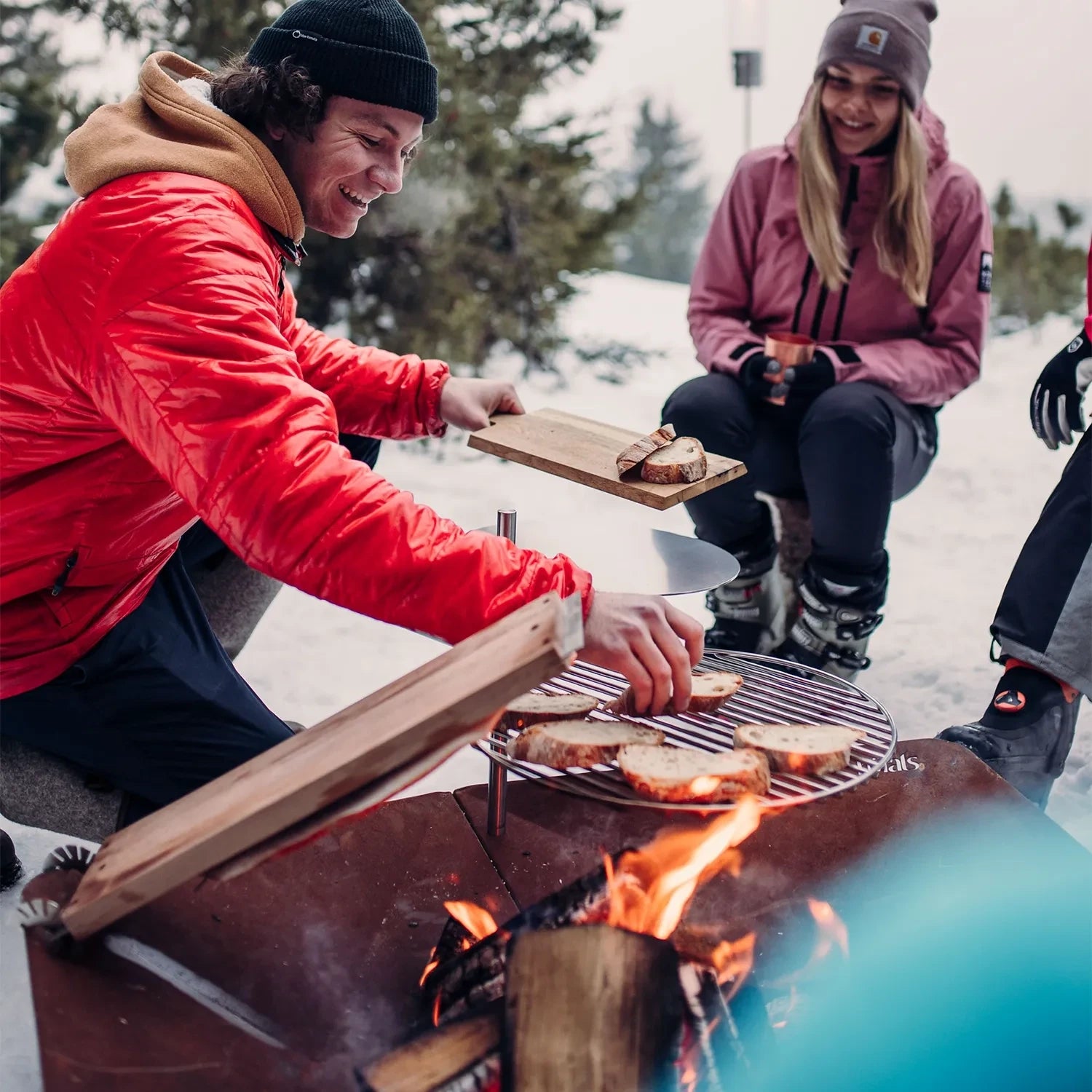 Höfats TRIPLE Grid 55 - Adjustable Grill Grid for TRIPLE Fire Pit