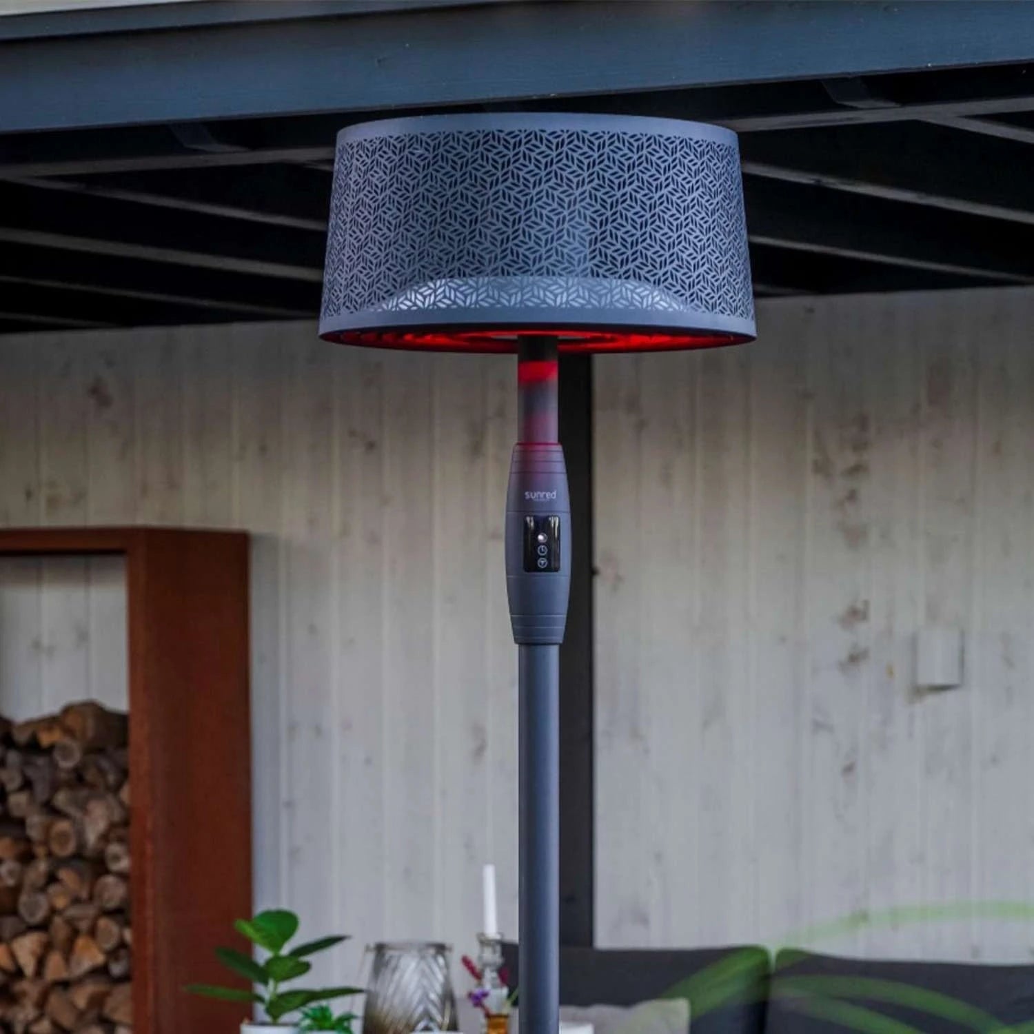 Moderna Artix 2000W Negro de Pie