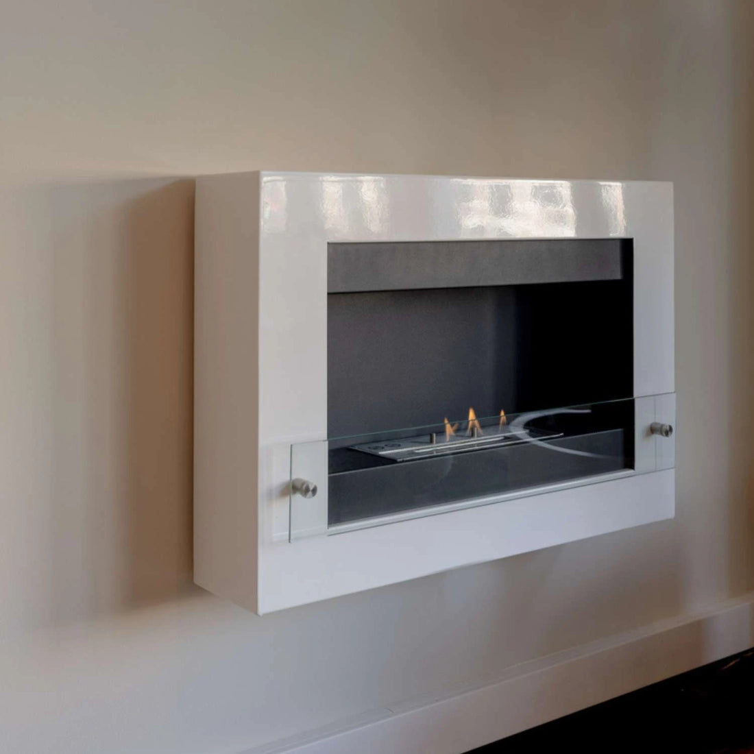 Nebraska Blanco - Chimenea bioetanol de pared