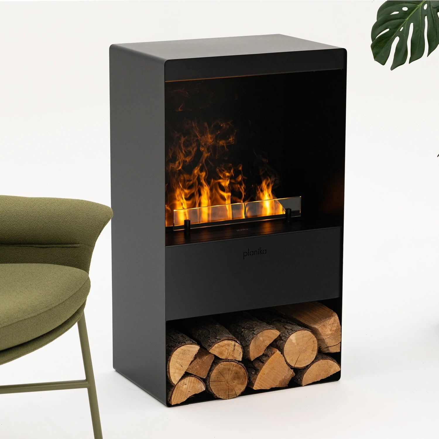 Planika Fires Steamy Water Vapour Opti-myst Fireplace in Black
