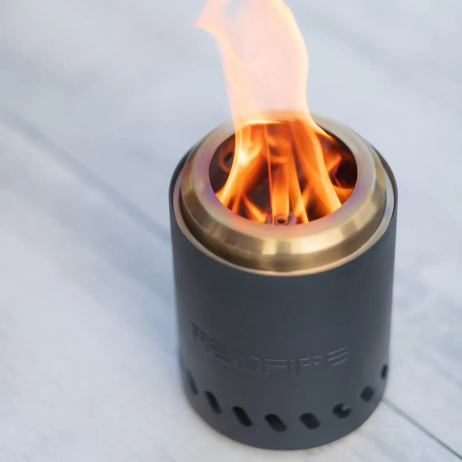 Volcano - Chimenea de Pellet de Mesa - Acero Inoxidable Negro