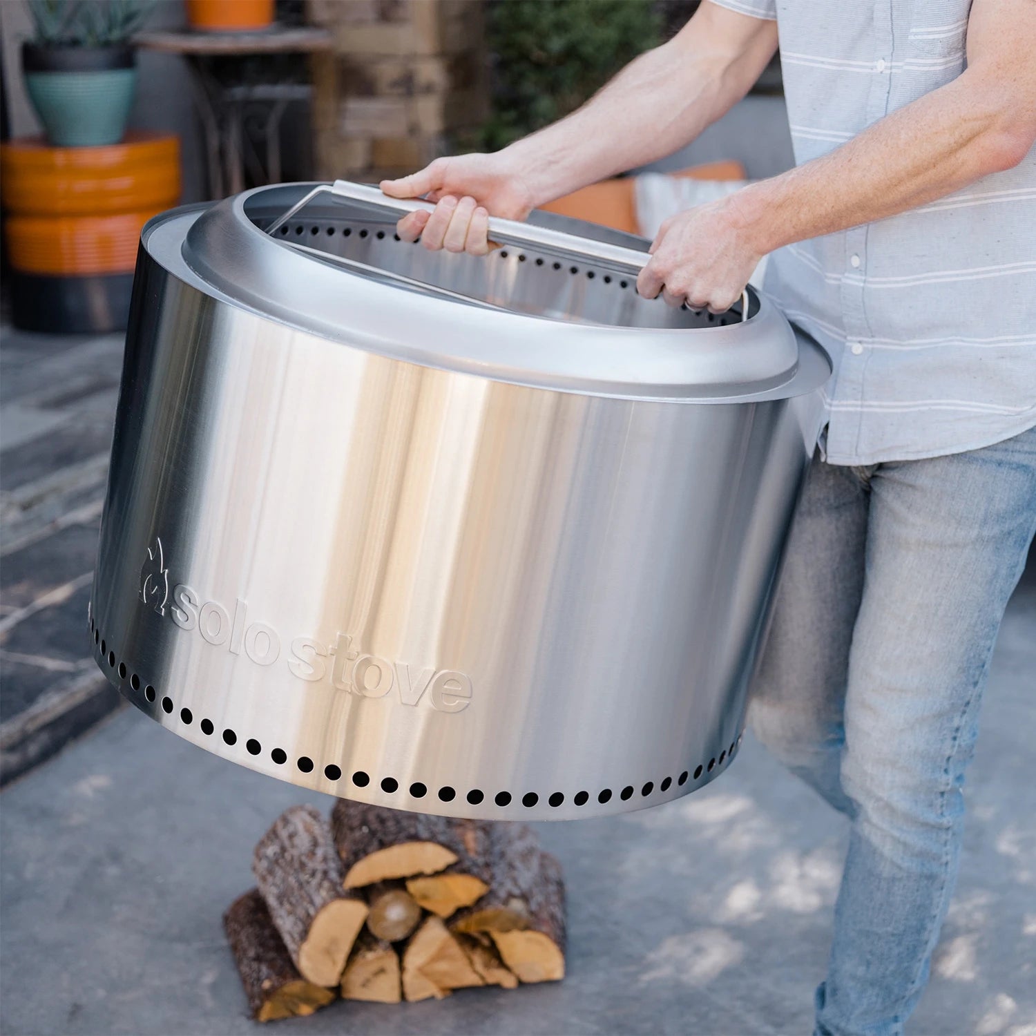 Solo Stove's Yukon fire pit handle in stainless steel