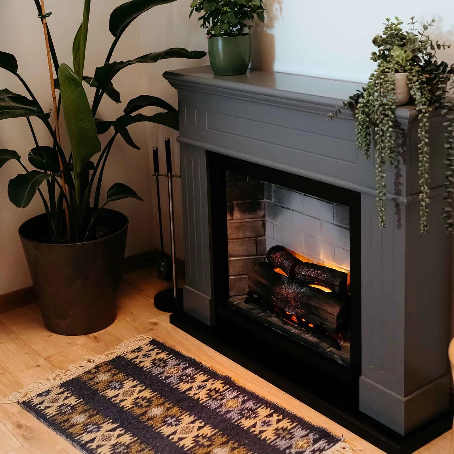 Chimenea eléctrica Larsen - gris