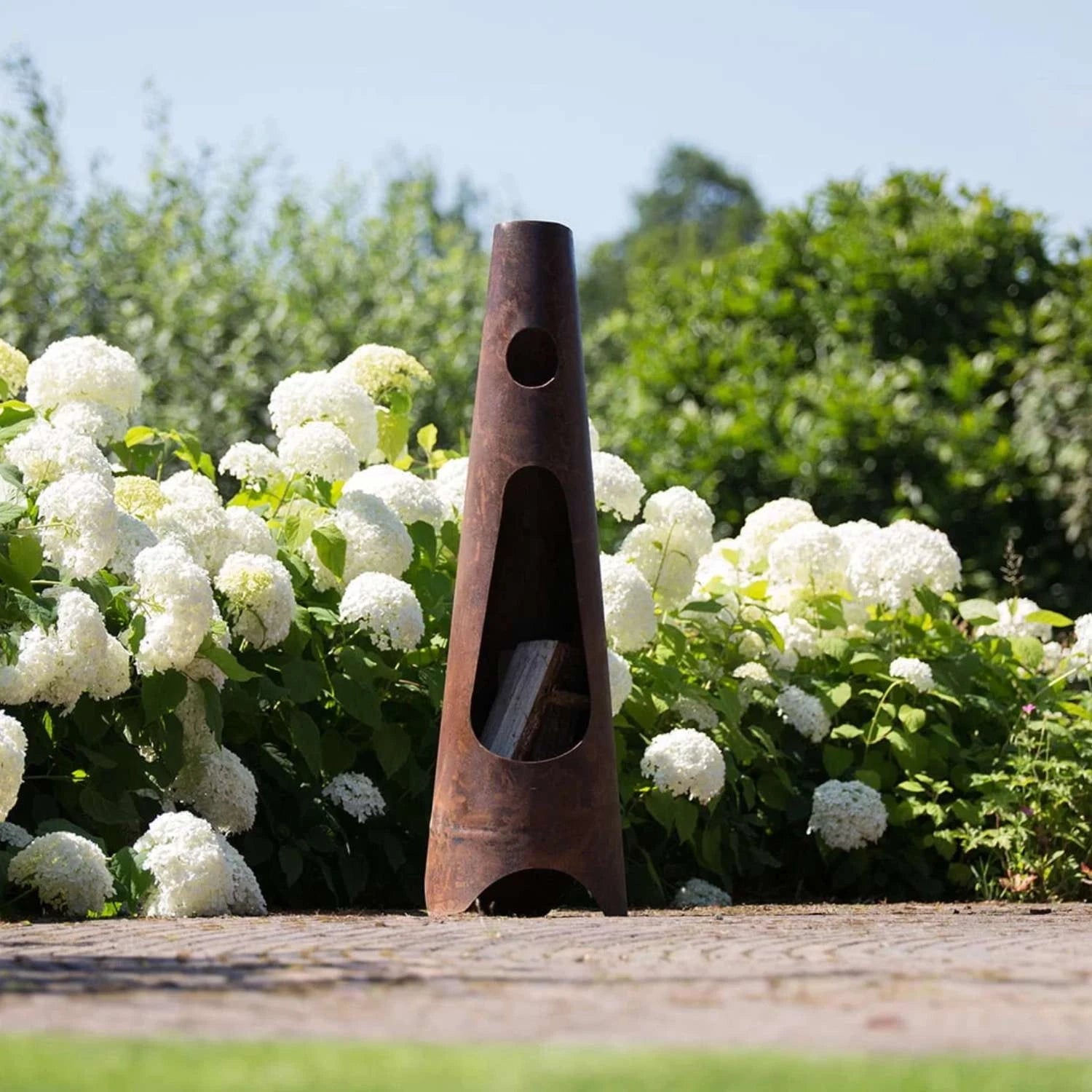 Tower chimenea de jardín óxido