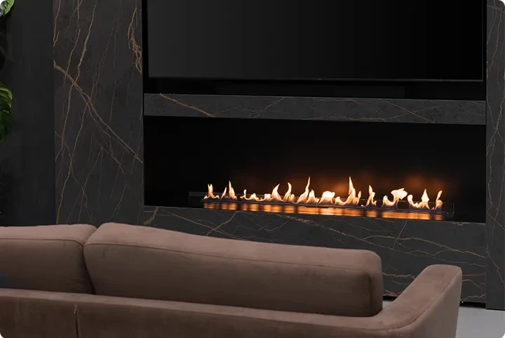 NEX Media Wall con chimenea de bioetanol